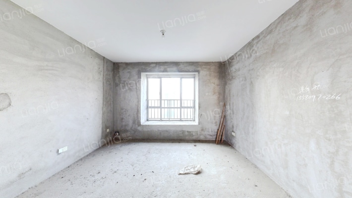 中坤领秀峰二手房实景图