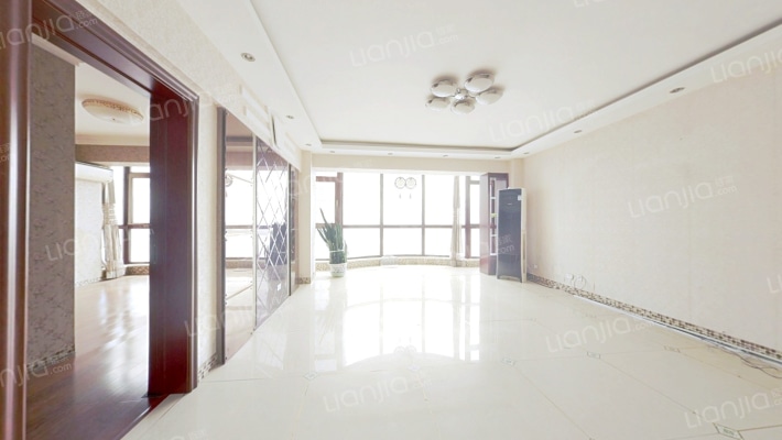 鸿利公寓二手房实景图