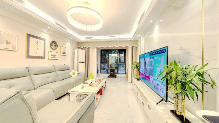 信达蓝爵二手房实景图