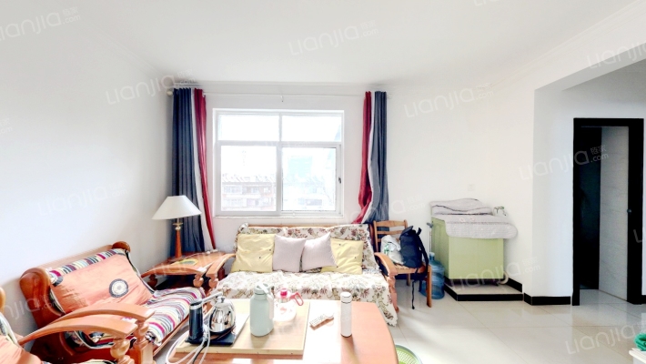 商业新村二手房实景图