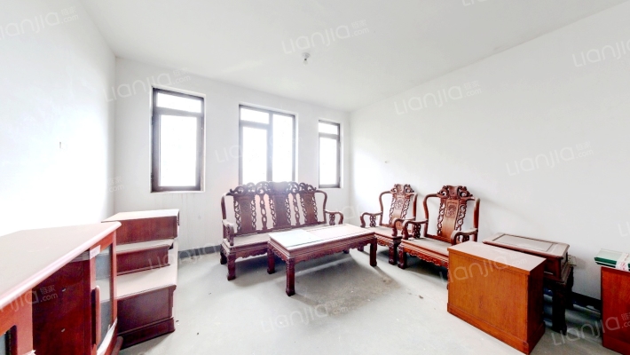 龙湖滟澜海岸二手房实景图