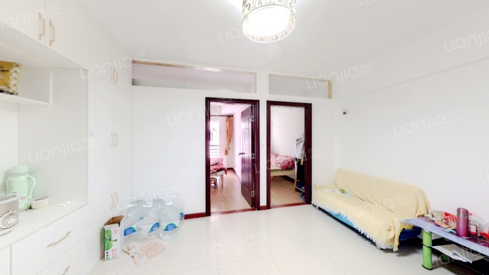 龙苑C区二手房实景图