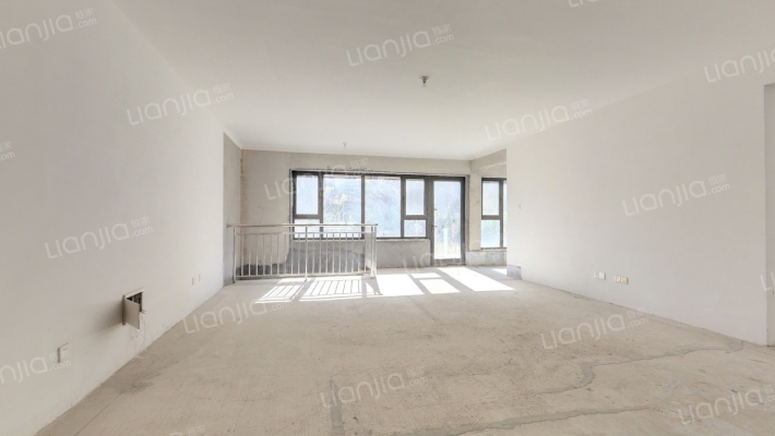 恒信·望岳府二手房实景图