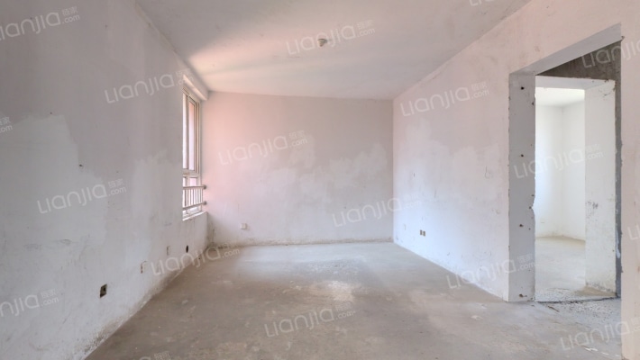 清枫花苑东区二手房实景图