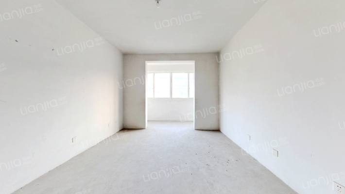 长龙一村东区二手房实景图