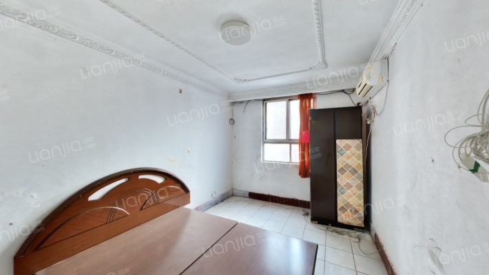 铁路18宿舍二手房实景图