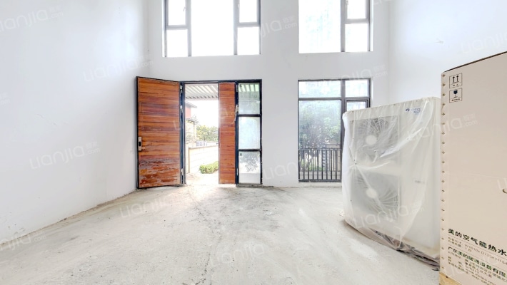 天和领海墅二手房实景图