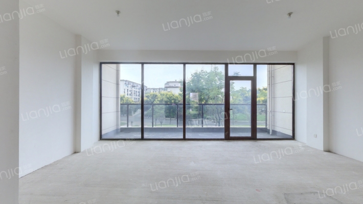 翡翠别院二手房实景图