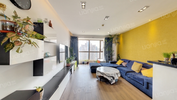 亿锋广场御苑二手房实景图