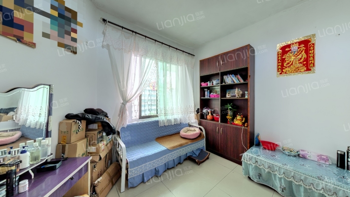 甸花新村二手房实景图