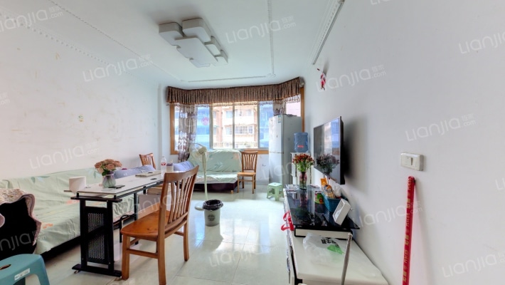 新都花园二手房实景图