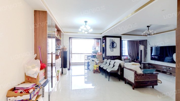 一品天下二手房实景图