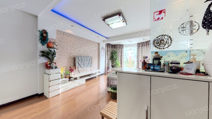 凤来仪西区二手房实景图