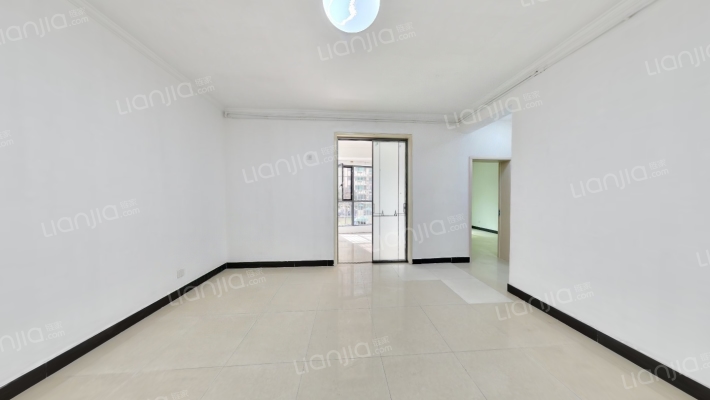 中亨文华苑二手房实景图