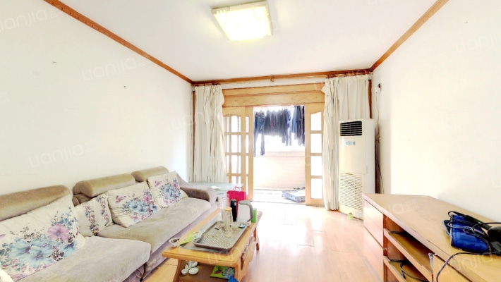 杉欣花园二手房实景图