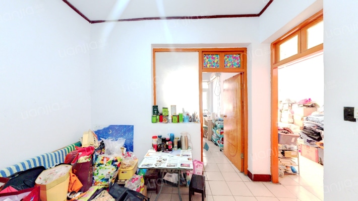 县五交化家属院二手房实景图