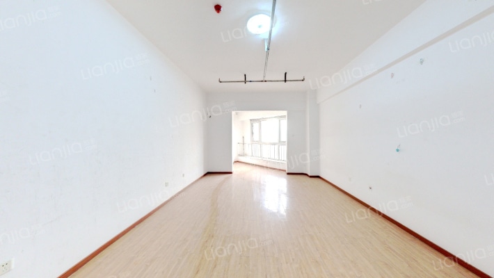 泰达广场二手房实景图