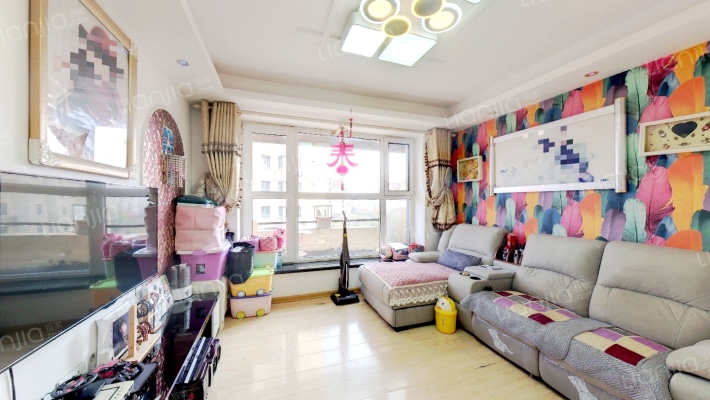 金地·卡诗维亚二手房实景图