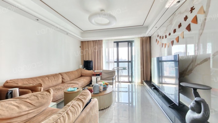 招商雍华府二手房实景图