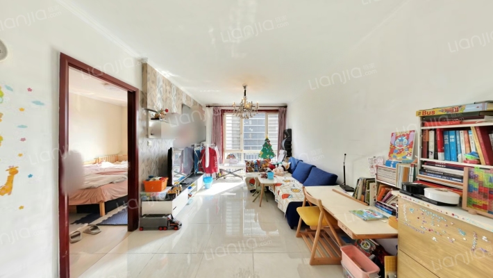 后现代城C区二手房实景图