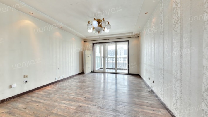 万科魅力之城二手房实景图