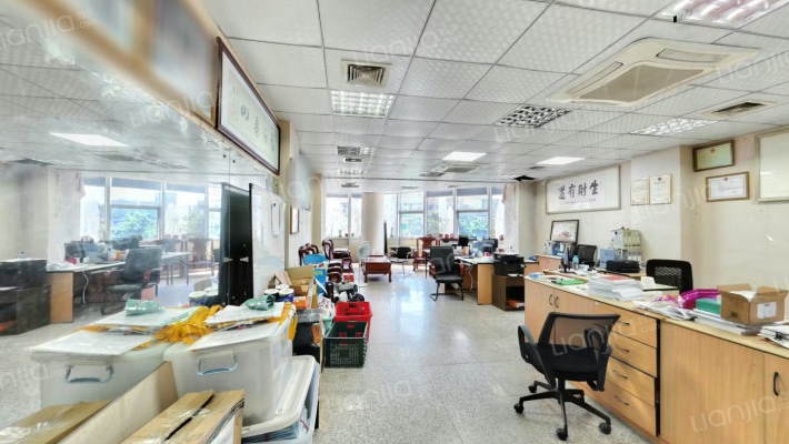 社保大厦二手房实景图