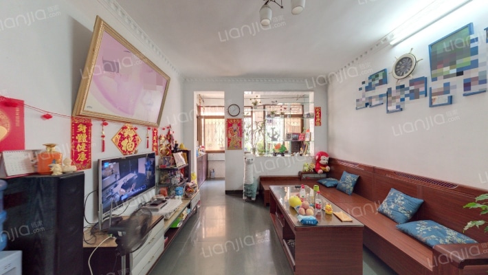 氮肥厂宿舍二手房实景图