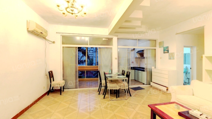 华景新城翡翠居二手房实景图