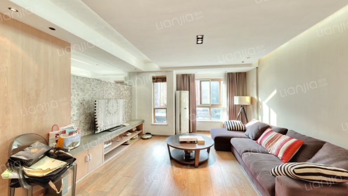 书香雅园二手房实景图