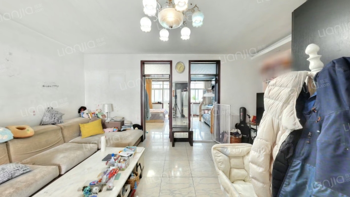 山东省地勘局东山宿舍二手房实景图