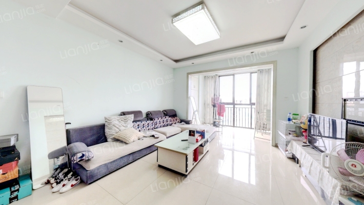 军安卫士花园二手房实景图