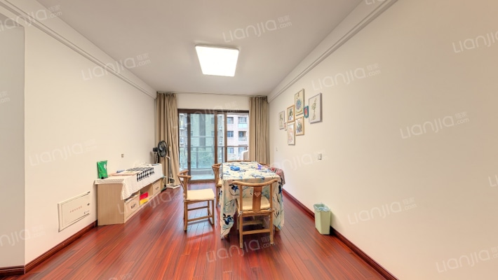 江湾1号天玺湾二手房实景图