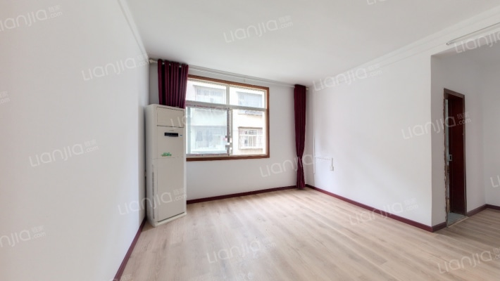 花山小区二手房实景图