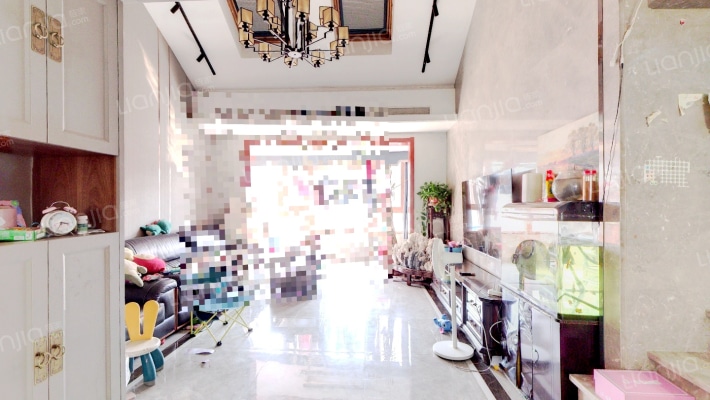 新景花园二手房实景图