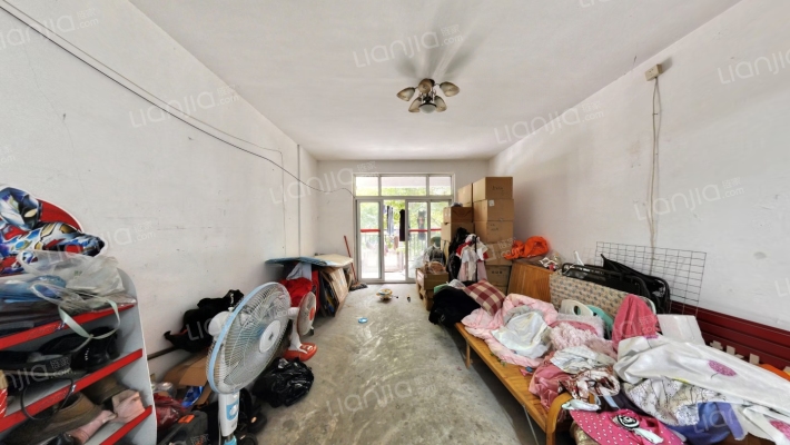 万和小区二手房实景图
