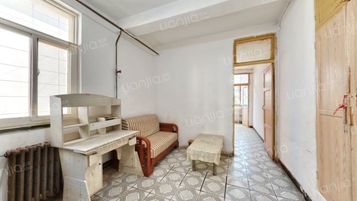 西安监狱家属院二手房实景图