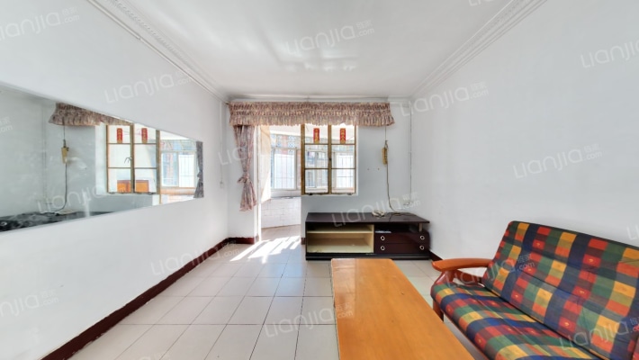 化工设计院宿舍二手房实景图