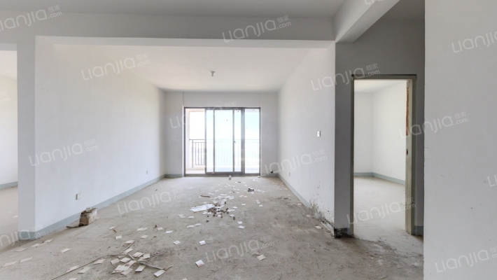 滨江华庭二手房实景图