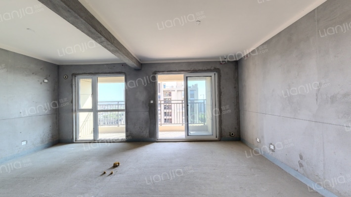 蓝光雍锦湾二手房实景图