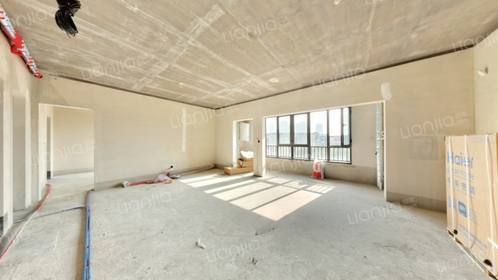 隆基泰和紫樾宸府二手房实景图