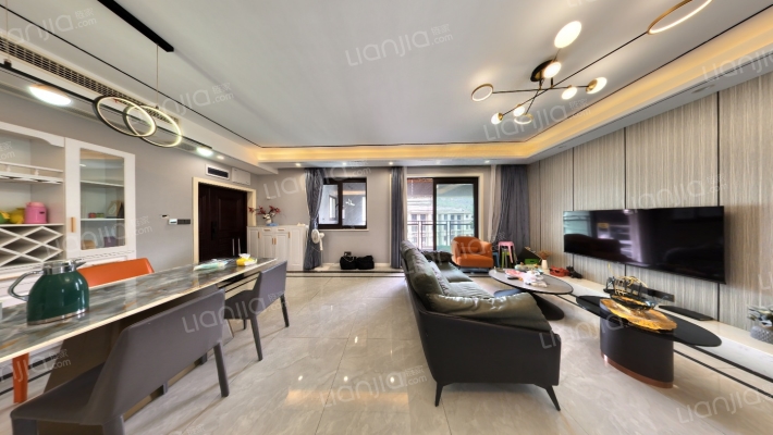 荣盛锦绣南山C区二手房实景图