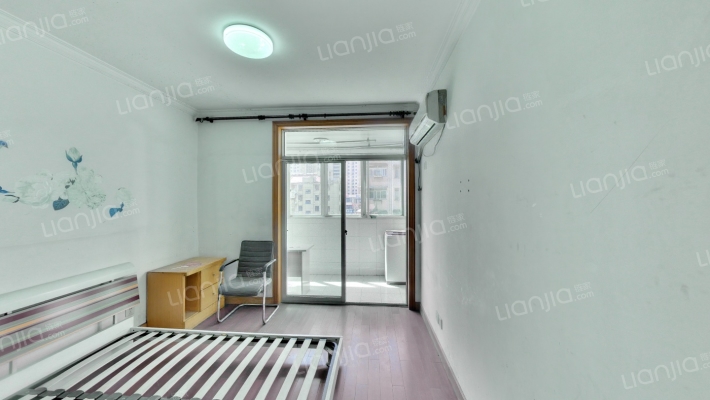 叉车厂宿舍二手房实景图