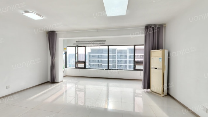 绿城春来风华二手房实景图