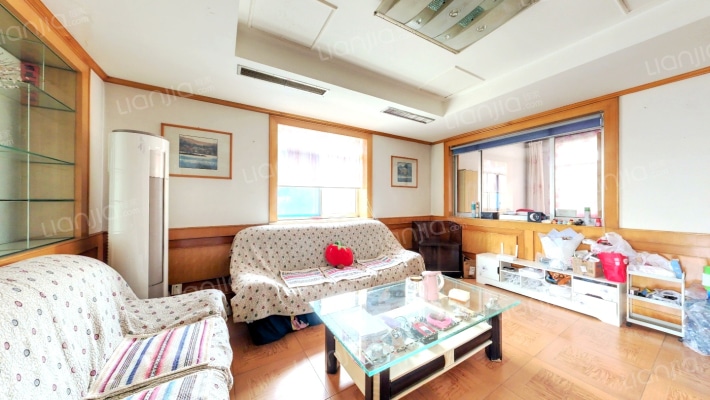 日报社宿舍二手房实景图