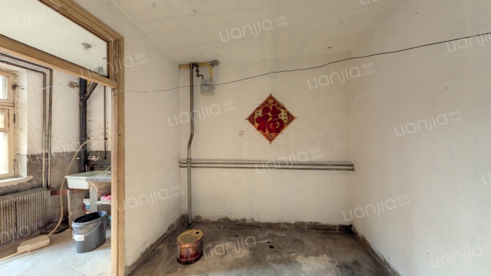 边墙小区二手房实景图