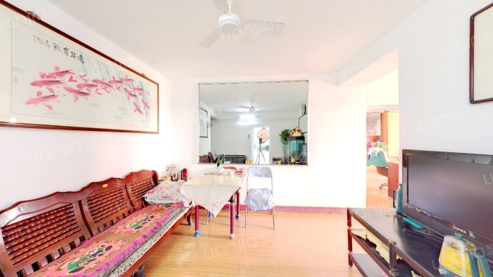 跃升里二手房实景图