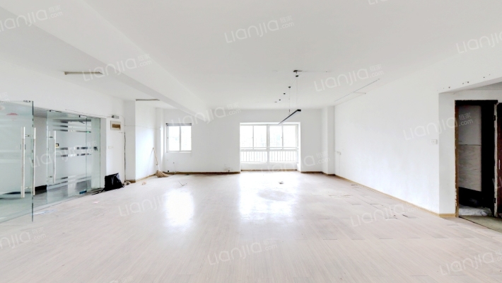 学院大厦二手房实景图