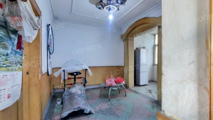 第六中学家属院二手房实景图