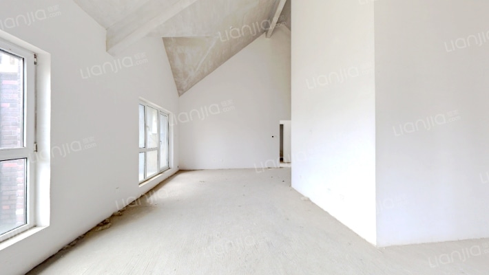 孔雀城英国宫1期二手房实景图