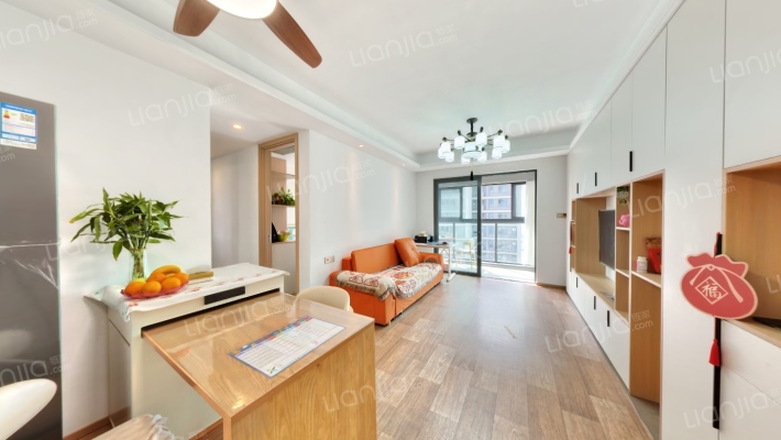 和萃澜庭二手房实景图